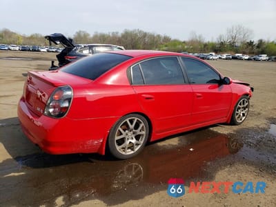 Trzecie zdjęcie samochodu z tyłu: 2005 NISSAN ALTIMA 3.5 SE VIN:1N4BL11E55C266187 - miniatura