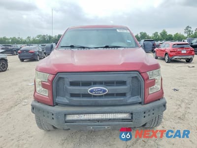 Piąte zdjęcie samochodu w środku: 2015 FORD F150 SUPER CAB VIN:1FTEX1E83FKE71305 - miniatura