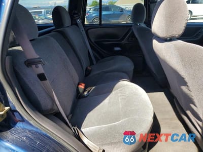 Zdjęcie 10 z 12 samochodu: 2000 JEEP GRAND CHEROKEE LAREDO VIN:1J4GW48S0YC187528 - miniatura