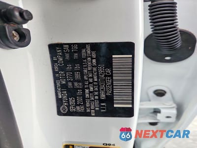 Zdjęcie 12 z 12 samochodu: 2026 HYUNDAI VENUE SEL VIN:KMHRC8A31TU429551 - miniatura