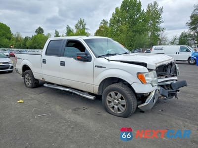 Czwarte zdjęcie samochodu z boku: 2013 FORD F150 SUPERCREW VIN:1FTFW1EF1DFA74333 - miniatura