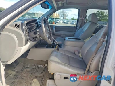 Zdjęcie 7 z 12 samochodu: 2009 GMC SIERRA C1500 HYBRID VIN:2GTFC135691132003 - miniatura