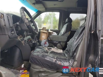 Zdjęcie 7 z 13 samochodu: 2002 CHEV EXPRESS G1500 VIN:1GBFG15R121243546 - miniatura