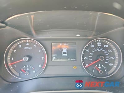 Zdjęcie 9 z 12 samochodu: 2019 KIA FORTE S VIN:3KPF34AD6KE050597 - miniatura