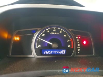 Zdjęcie 9 z 12 samochodu: 2006 HONDA CIVIC LX VIN:1HGFA165X6L043561 - miniatura