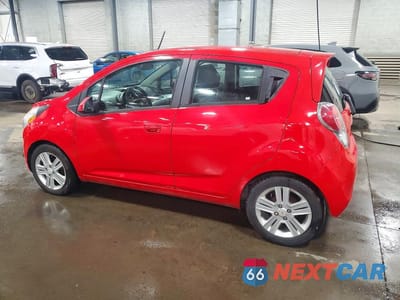 Drugie zdjęcie samochodu z przodu: 2015 CHEVROLET SPARK 1LT VIN:KL8CD6S97FC785679 - miniatura