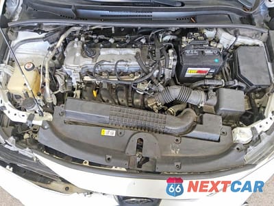 Zdjęcie 11 z 12 samochodu: 2021 TOYOTA COROLLA LE VIN:JTDEPMAE9MJ179240 - miniatura