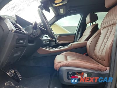 Zdjęcie 7 z 13 samochodu: 2024 BMW X5 XDRIVE40I VIN:5UX23EU06R9T41577 - miniatura