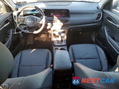 Zdjęcie 8 z 14 samochodu: 2024 KIA SELTOS SX VIN:KNDETCA78R7489374 - miniatura