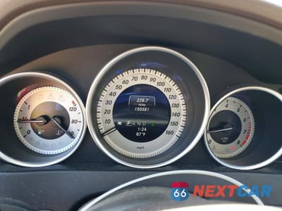 Zdjęcie 9 z 12 samochodu: 2013 MERCEDES-BENZ C 300 4MATIC VIN:WDDGF8AB4DR295431 - miniatura