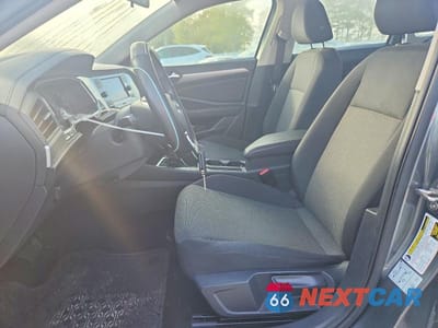 Zdjęcie 7 z 12 samochodu: 2019 VOLKSWAGEN JETTA S VIN:3VWC57BU9KM110596 - miniatura