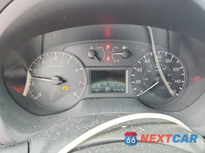 Zdjęcie 9 z 12 samochodu: 2013 NISSAN SENTRA S VIN:3N1AB7AP8DL563473 - miniatura