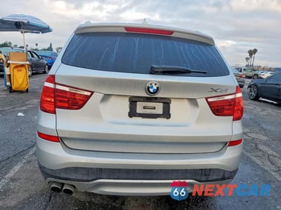 Zdjęcie 6 z 12 samochodu: 2017 BMW X3 SDRIVE28I VIN:5UXWZ7C39H0X39036 - miniatura