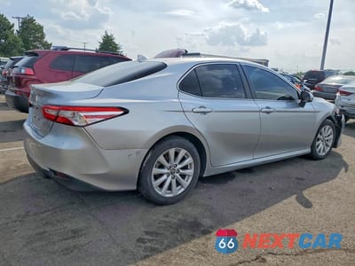 Trzecie zdjęcie samochodu z tyłu: 2019 TOYOTA CAMRY LE VIN:4T1B11HK2KU270243 - miniatura