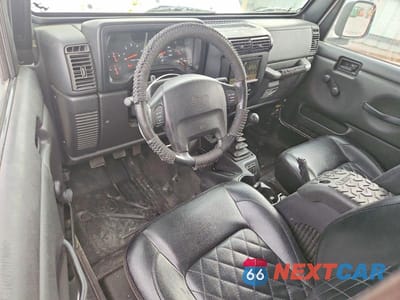 Zdjęcie 8 z 12 samochodu: 2004 JEEP WRANGLER / TJ SE VIN:1J4FA29194P724713 - miniatura