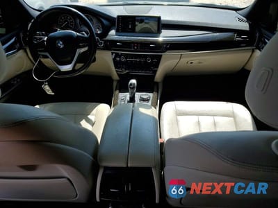 Zdjęcie 8 z 13 samochodu: 2018 BMW X5 XDRIVE35D VIN:5UXKS4C54J0Y20342 - miniatura