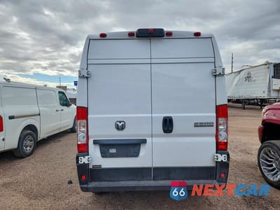 Zdjęcie 6 z 12 samochodu: 2024 RAM PROMASTER 2500 2500 HIGH VIN:3C6LRVDG7RE119831 - miniatura