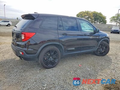 Trzecie zdjęcie samochodu z tyłu: 2021 HONDA PASSPORT SPORT VIN:5FNYF7H29MB009528 - miniatura