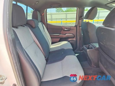 Zdjęcie 10 z 12 samochodu: 2022 TOYOTA TACOMA TRD OFF-ROAD VIN:3TMAZ5CN8NM175504 - miniatura