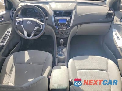 Zdjęcie 8 z 12 samochodu: 2012 HYUNDAI ACCENT SE VIN:KMHCU5AE7CU020506 - miniatura