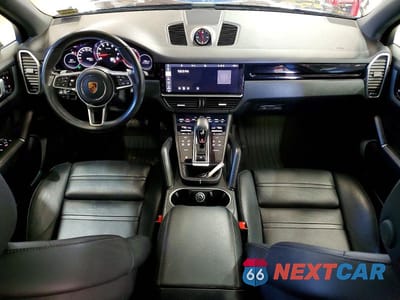 Zdjęcie 8 z 13 samochodu: 2019 PORSCHE CAYENNE VIN:WP1AA2AY5KDA09756 - miniatura