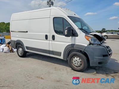 Czwarte zdjęcie samochodu z boku: 2018 RAM PROMASTER 2500 2500 HIGH VIN:3C6TRVCGXJE112975 - miniatura