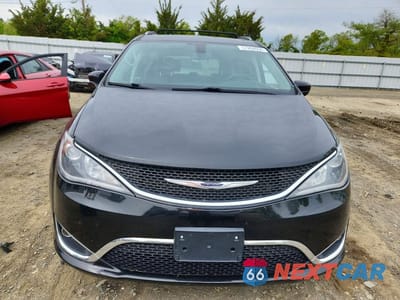 Piąte zdjęcie samochodu w środku: 2020 CHRYSLER PACIFICA TOURING L VIN:2C4RC1BG6LR268995 - miniatura