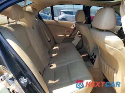 Zdjęcie 10 z 12 samochodu: 2007 BMW 525 XI VIN:WBANF335X7CS39249 - miniatura