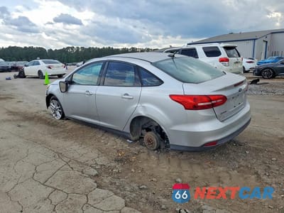 Drugie zdjęcie samochodu z przodu: 2015 FORD FOCUS SE VIN:1FADP3F29FL365362 - miniatura