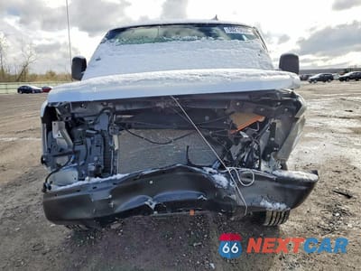 Piąte zdjęcie samochodu w środku: 2025 CHEVROLET EXPRESS G3500 LS VIN:1GAZGNFP1S1262331 - miniatura
