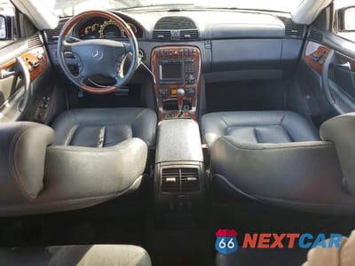 Zdjęcie 8 z 12 samochodu: 2000 MERCEDES-BENZ CL 500 VIN:WDBPJ75JXYA004986 - miniatura