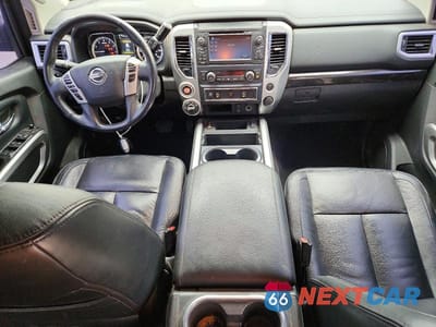 Zdjęcie 8 z 12 samochodu: 2017 NISSAN TITAN SV VIN:1N6AA1E55HN527250 - miniatura