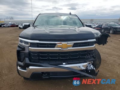 Piąte zdjęcie samochodu w środku: 2026 CHEVROLET SILVERADO K1500 LT-L VIN:3GCPKKEK5TG151625 - miniatura