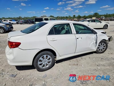 Trzecie zdjęcie samochodu z tyłu: 2010 TOYOTA COROLLA LE VIN:1NXBU4EE0AZ293588 - miniatura
