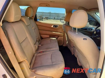 Zdjęcie 11 z 13 samochodu: 2017 NISSAN PATHFINDER SV VIN:5N1DR2MN7HC604319 - miniatura