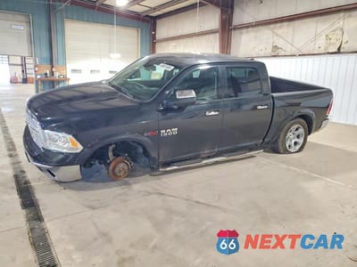 2017 RAM 1500 LARAMIE 1C6RR7NM8HS873052 - główne zdjęcie licytacji z USA - miniatura
