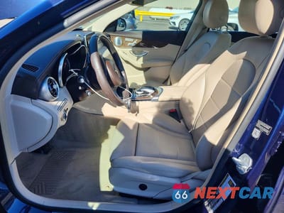 Zdjęcie 7 z 12 samochodu: 2015 MERCEDES-BENZ C 300 4MATIC VIN:55SWF4KB7FU006255 - miniatura