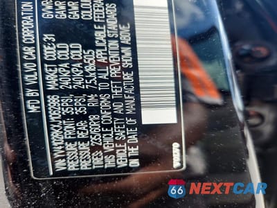 Zdjęcie 13 z 13 samochodu: 2018 VOLVO XC60 T5 MOMENTUM VIN:YV4102RKXJ1062986 - miniatura