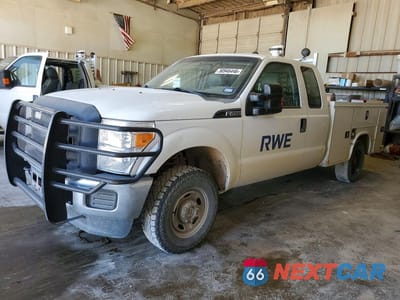 2015 FORD F250 SUPER DUTY 1FT7X2B69FEB86642 - główne zdjęcie licytacji z USA - miniatura