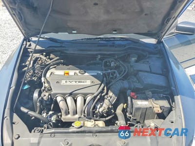 Zdjęcie 11 z 12 samochodu: 2004 HONDA ACCORD LX VIN:JHMCM56374C040529 - miniatura