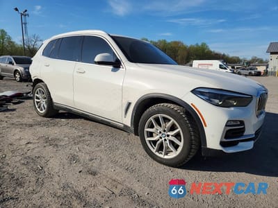 Czwarte zdjęcie samochodu z boku: 2019 BMW X5 XDRIVE40I VIN:5UXCR6C57KLK83770 - miniatura