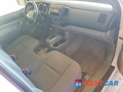 Zdjęcie 10 z 13 samochodu: 2011 TOYOTA TACOMA BASE VIN:5TFNX4CN0BX001837 - miniatura