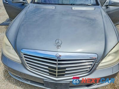 Zdjęcie 11 z 12 samochodu: 2011 MERCEDES-BENZ S 550 4MATIC VIN:WDDNG8GB0BA407942 - miniatura