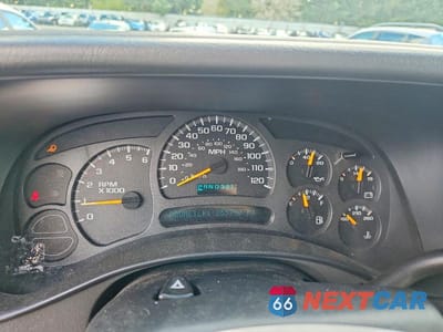 Zdjęcie 9 z 11 samochodu: 2003 GMC NEW SIERRA K1500 VIN:1GTEK19T93E288563 - miniatura