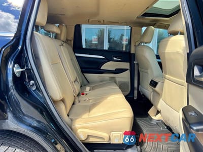 Zdjęcie 6 z 13 samochodu: 2017 TOYOTA HIGHLANDER XLE VIN:5TDJZRFH4HS444650 - miniatura