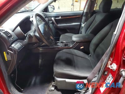 Zdjęcie 7 z 13 samochodu: 2015 KIA SORENTO LX VIN:5XYKT3A61FG630259 - miniatura