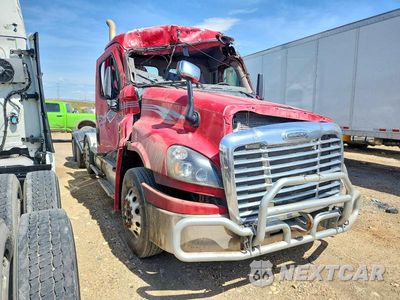 2017 FREIGHTLINER CASCADIA 125 SEMI TRUCK 3AKNGEDR3HDHT5237 - główne zdjęcie licytacji z USA - miniatura
