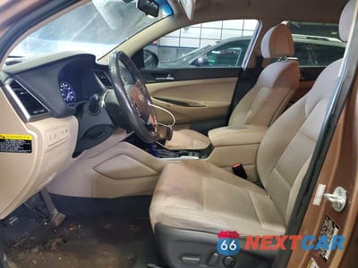 Zdjęcie 7 z 13 samochodu: 2016 HYUNDAI TUCSON SPORT VIN:KM8J3CA27GU232946 - miniatura