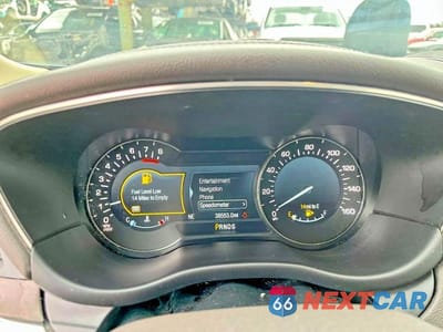 Zdjęcie 8 z 10 samochodu: 2018 LINCOLN MKC RESERVE VIN:5LMCJ3D94JUL14242 - miniatura