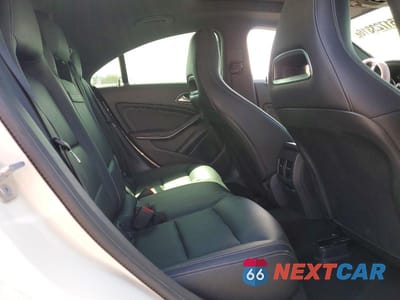 Zdjęcie 10 z 12 samochodu: 2018 MERCEDES-BENZ CLA 250 VIN:WDDSJ4EB7JN592871 - miniatura